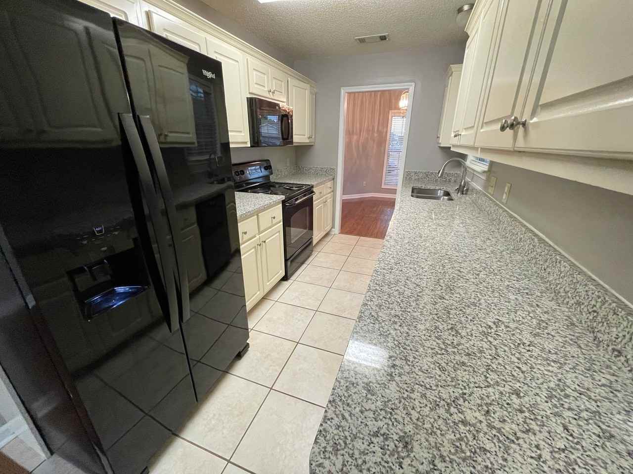 106 Chinkapin Loop - Photo 5 of 27