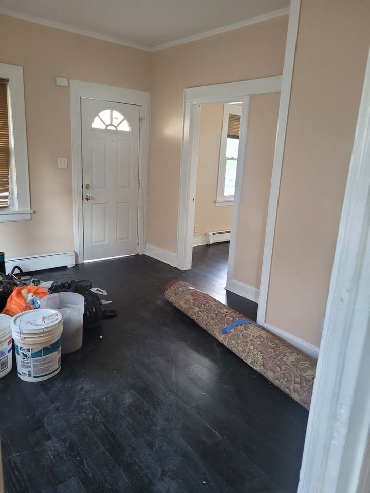 24 Valley St - Photo 7 of 50