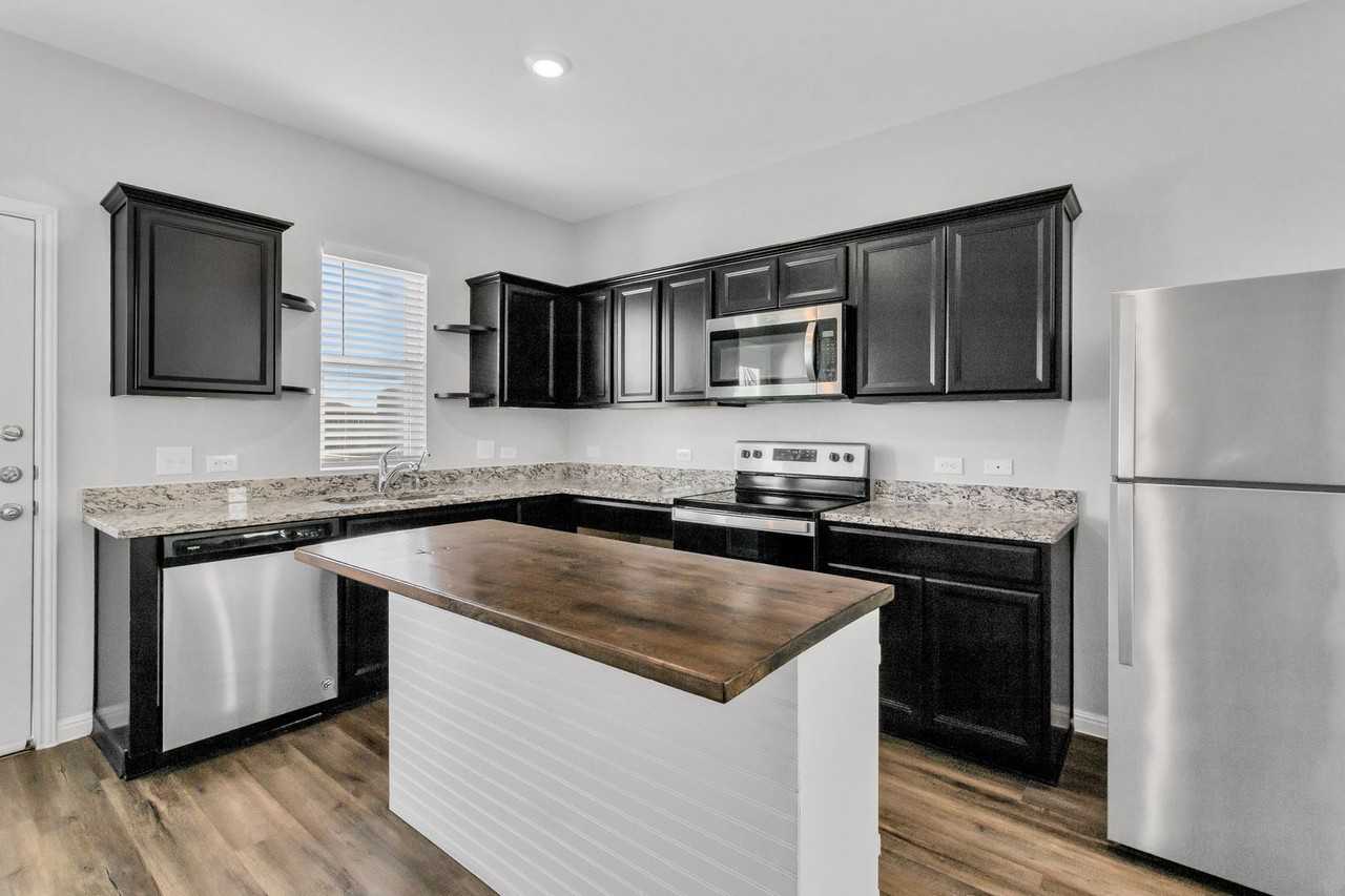 105 Bell Rings Dr - Photo 6 of 14