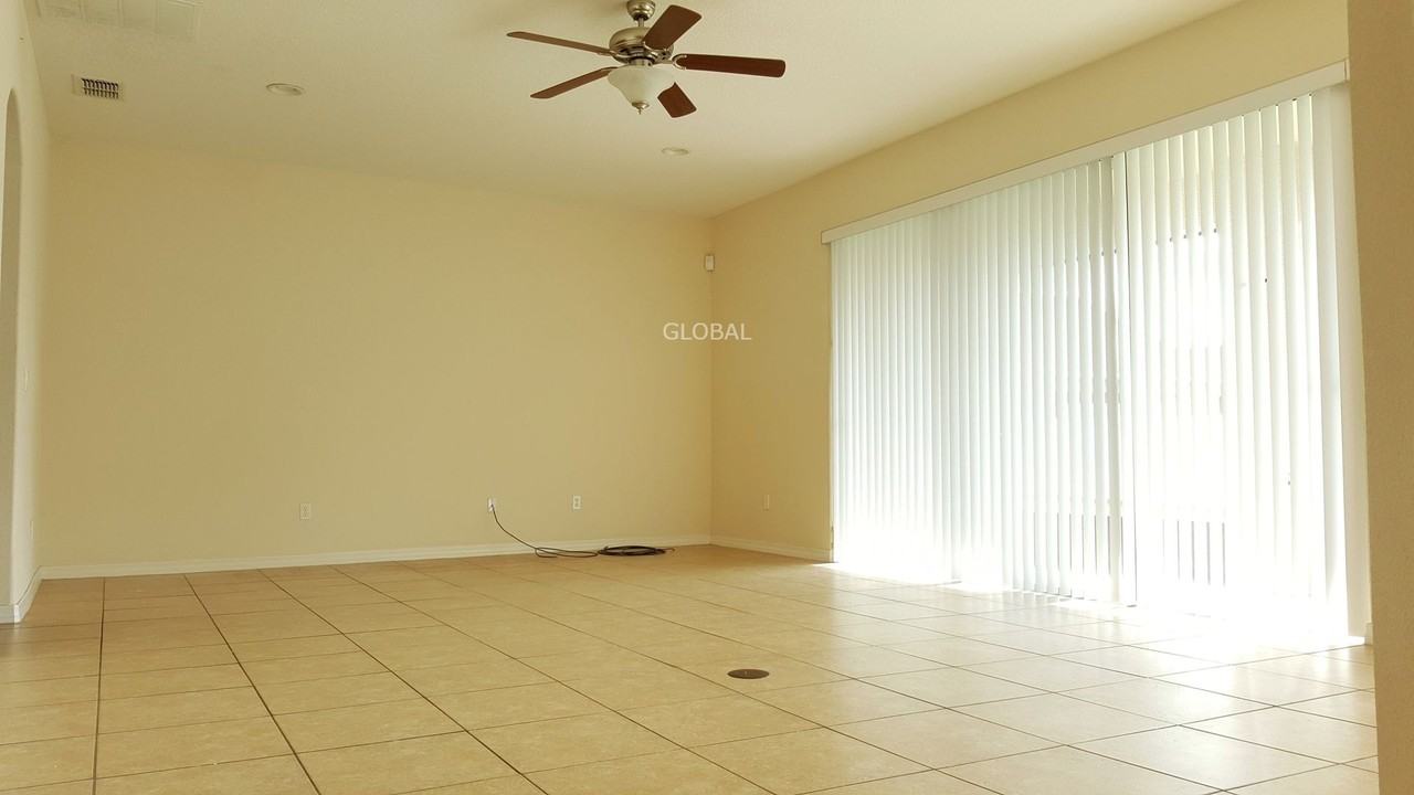 13241 Hatherton Cir - Photo 7 of 27