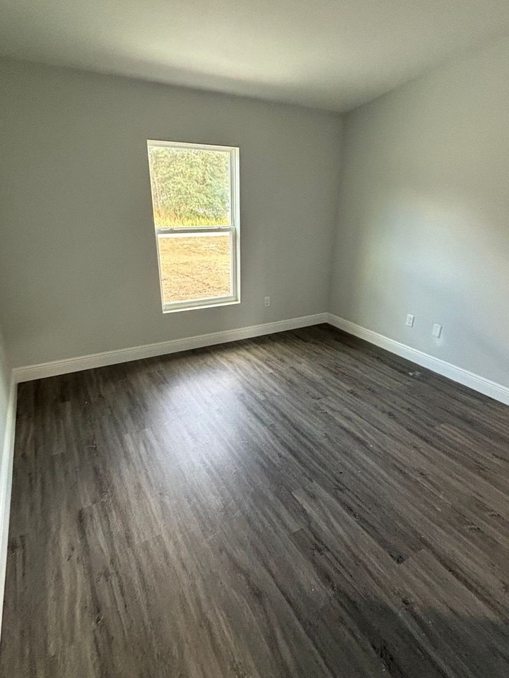 16208 Sw 23rd Court Rd - Photo 5 of 7