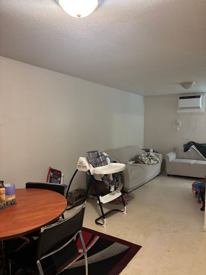 1071 Kathryn - Photo 5 of 11