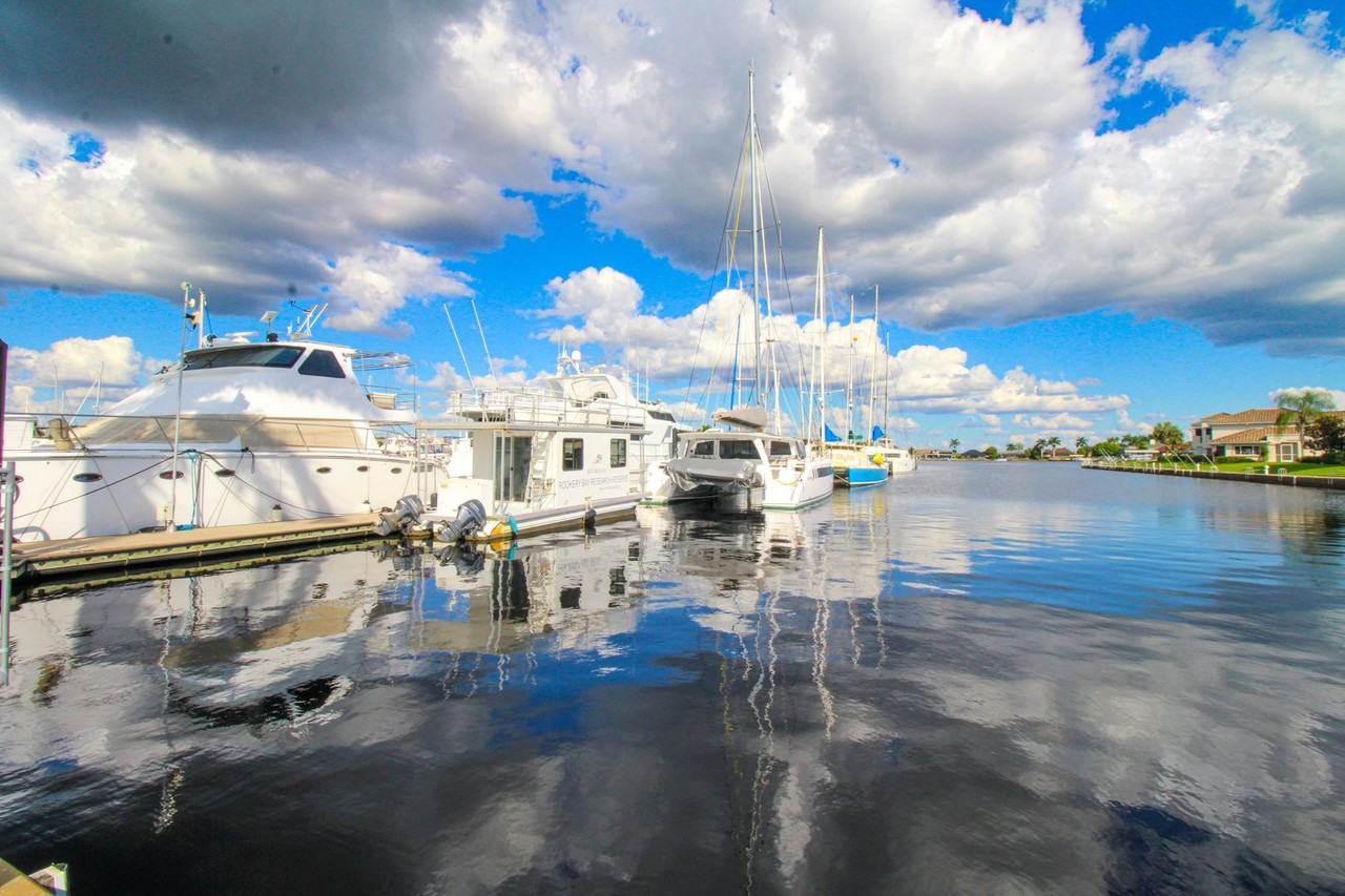 333 Sunrise Cay #2 - Photo 2 of 47