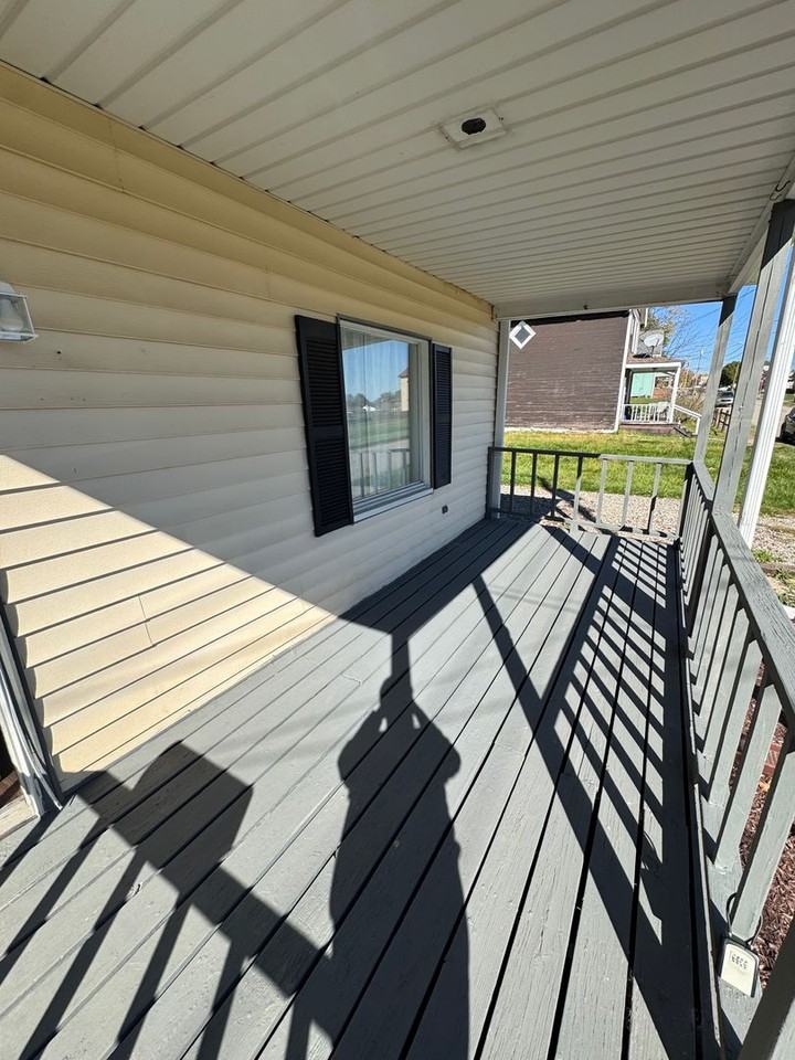 2107 Adams Street - Photo 6 of 50