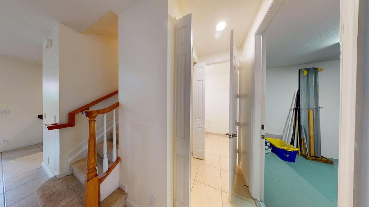 235 West Chrystie Circle - Photo 6 of 18