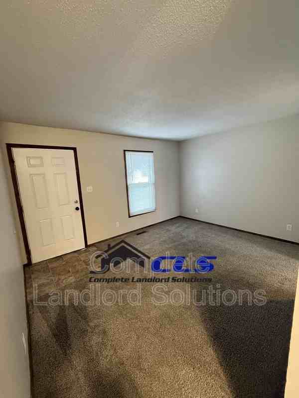 4276 S Kian St - Photo 2 of 12