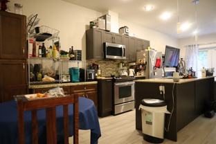 3382 Viewmount Dr #122 - Photo 1 of 1