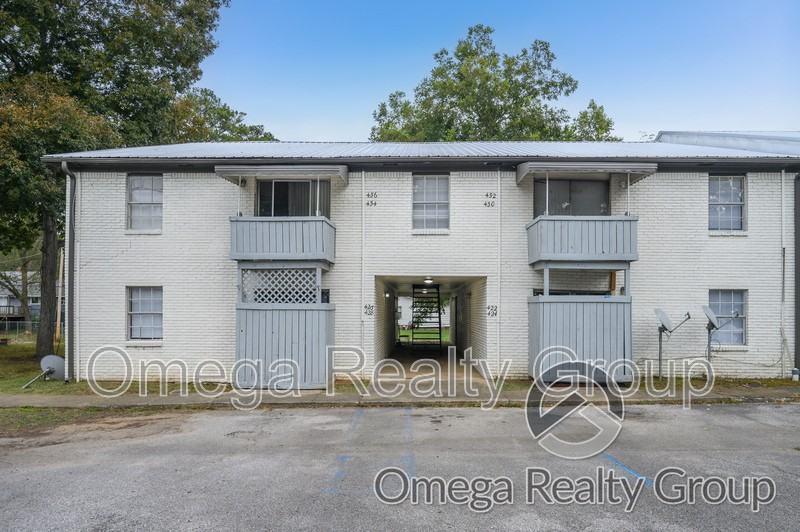 425 Oakwood Ave #424