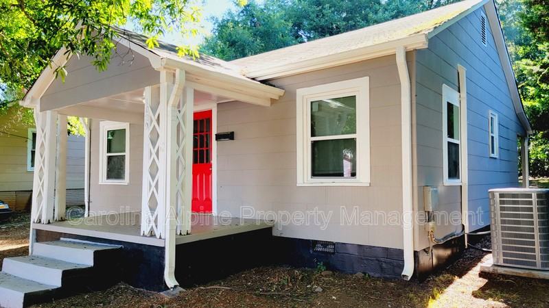 1029 Caldwell St - Photo 2 of 8