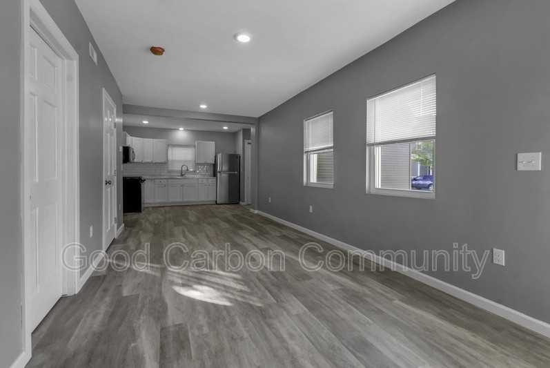 1246 West Ave #4 - Photo 5 of 15