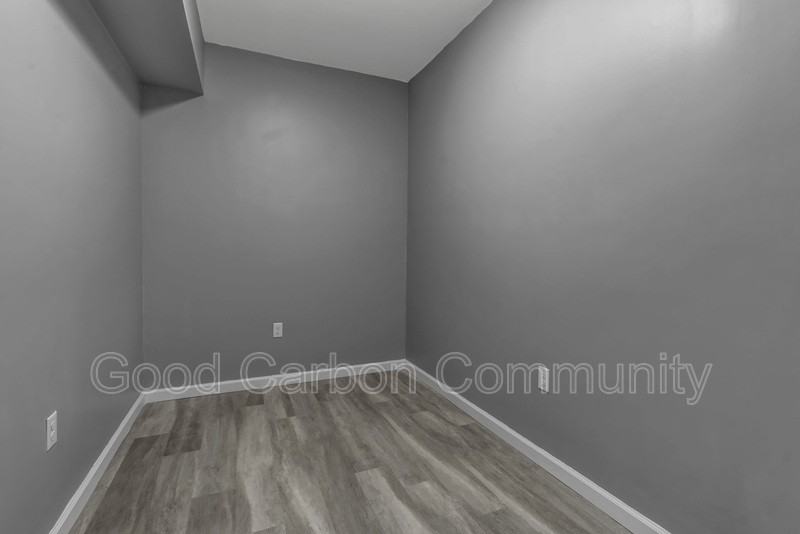 1246 West Ave #4 - Photo 7 of 15