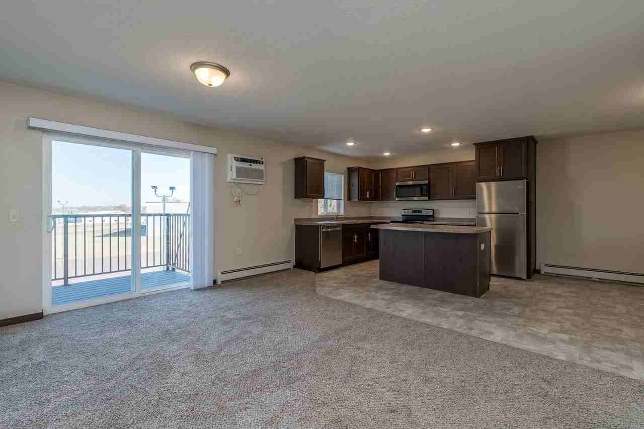 Lakeside Apartments - Photo 6 of 40