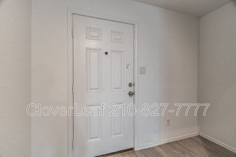 6411 Bernardo Way - Photo 5 of 34