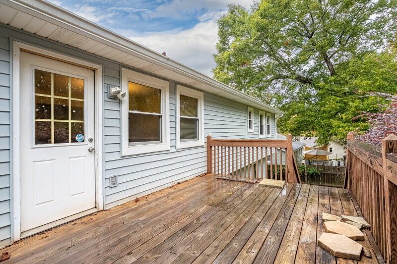 1187 Lightfoot Dr - Photo 3 of 28