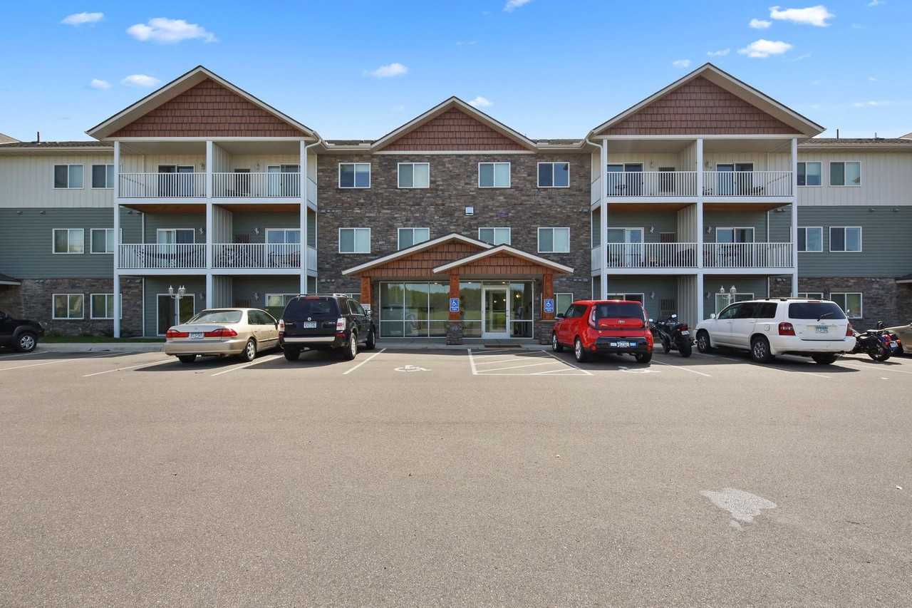 725 6th St NW - Photo 2 of 50