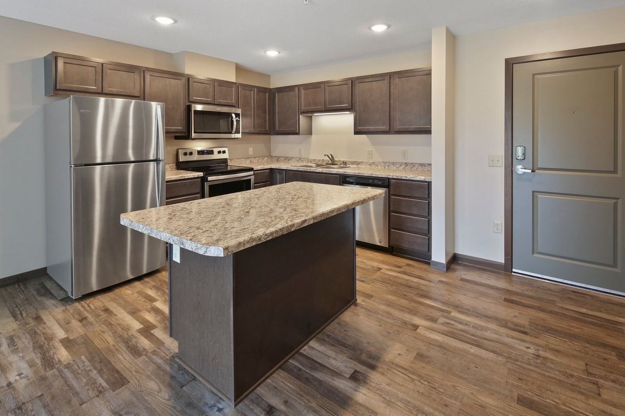 Jackson Hills Apartments - Photo 4 of 50