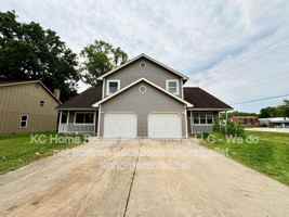 featured image of 307 E Main St Apt B #Apt B