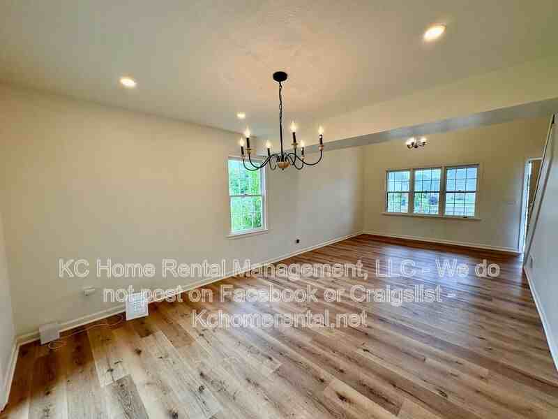 307 E Main St Apt B - Photo 6 of 30