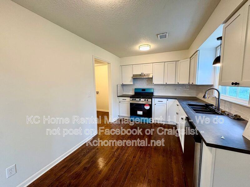 307 E Main St Apt B - Photo 7 of 30