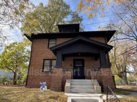 featured image of 2602 Warsaw St