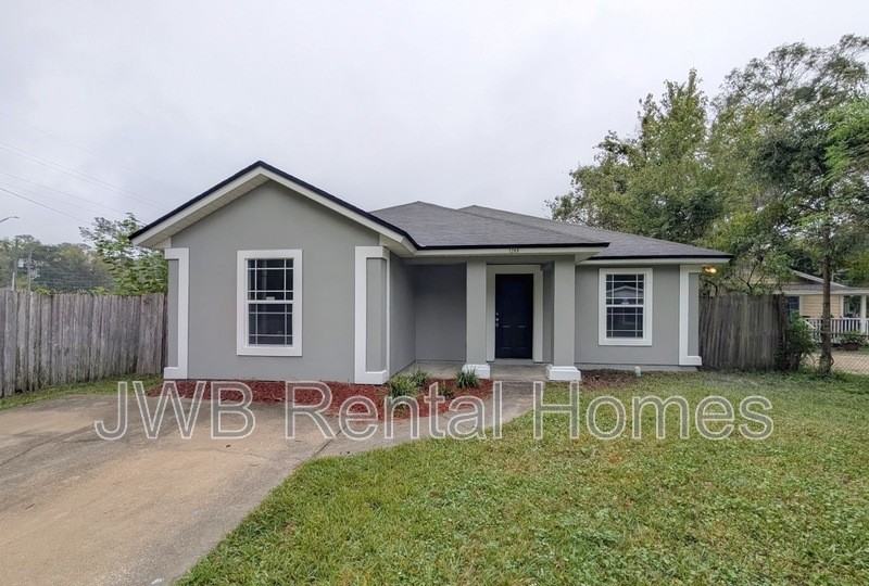 1209 Mull Street - Photo 2 of 18