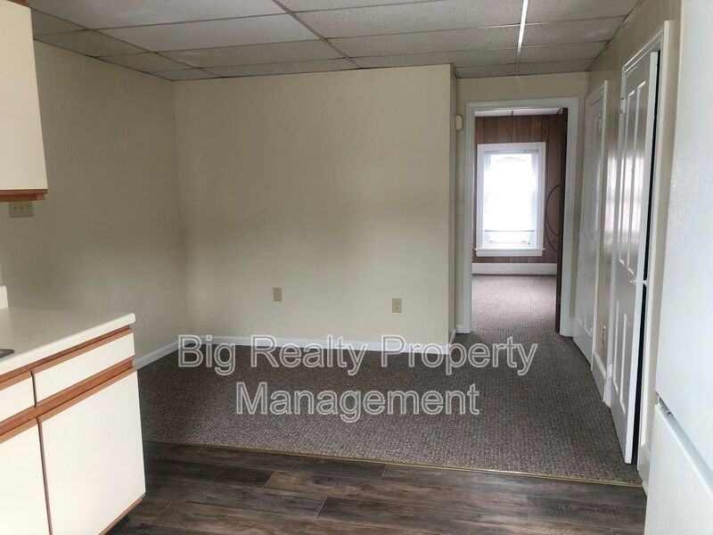 70 N Main St #3 - Photo 6 of 11