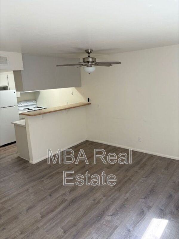 610 S Granite St #29 - Photo 4 of 8