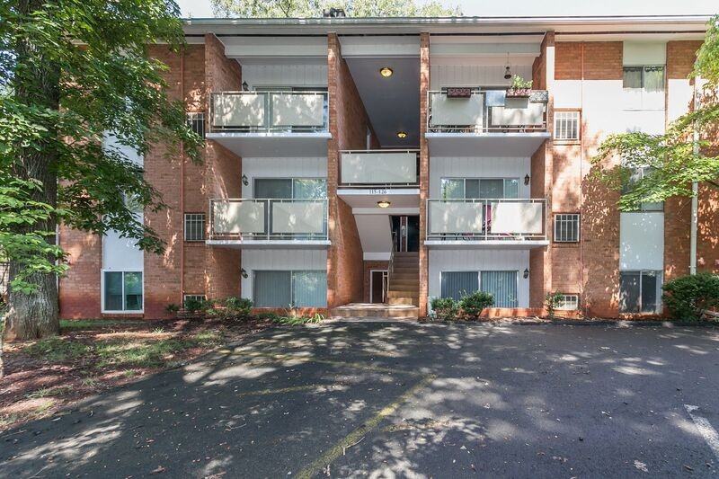 1800 1800 - Photo 2 of 7