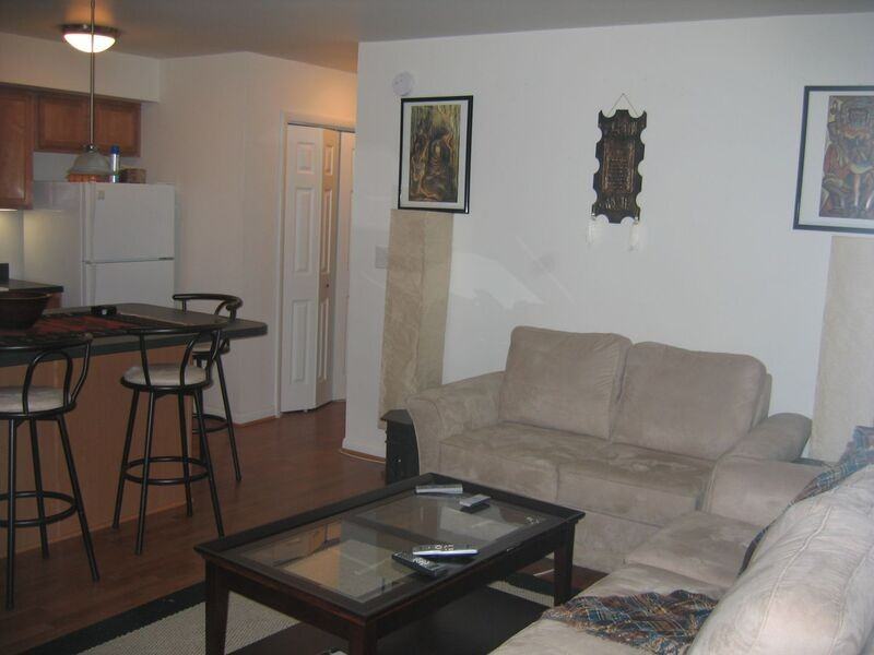 1800 1800 - Photo 3 of 7