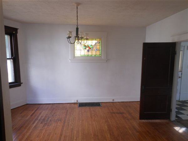 1972 Baltimore Ave - Photo 2 of 7