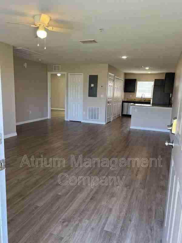 5 Laurel Pass #2 - Photo 2 of 12