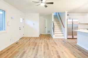 featured image of 6004 Cowin Dr Nw