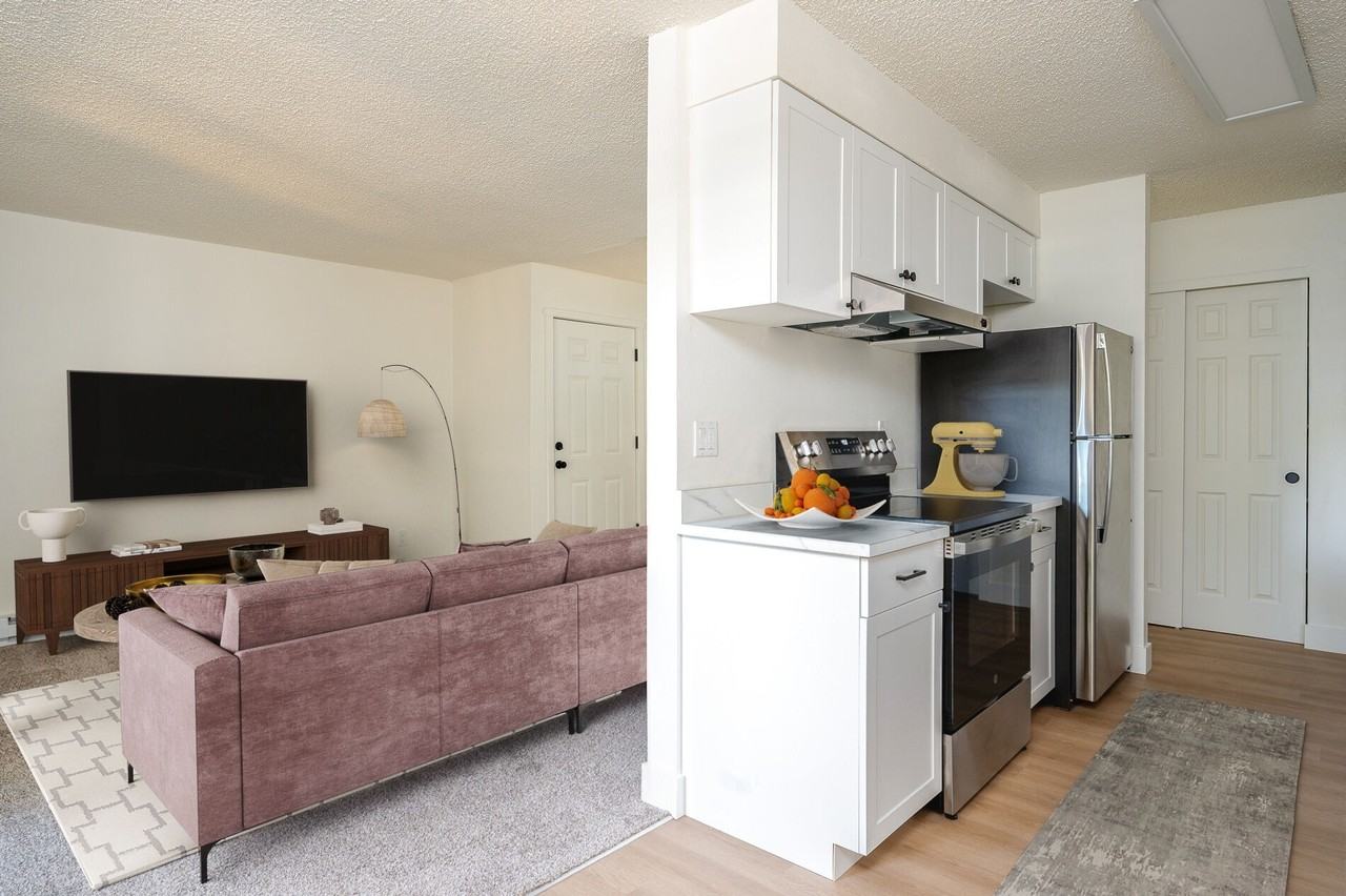 Firwood Station - Photo 3 of 15