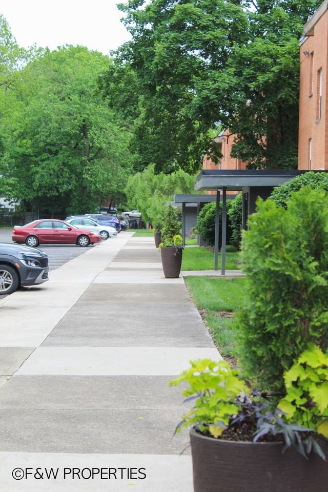 LongView Apartments - Photo 4 of 9