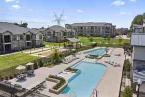 featured image of 2830 W Grande Blvd