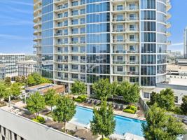 featured image of 6000 Columbus Ave