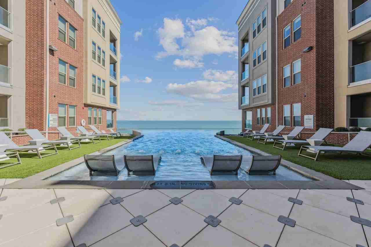 The Alexa Luxury Apartments I & II - Photo 2 of 27