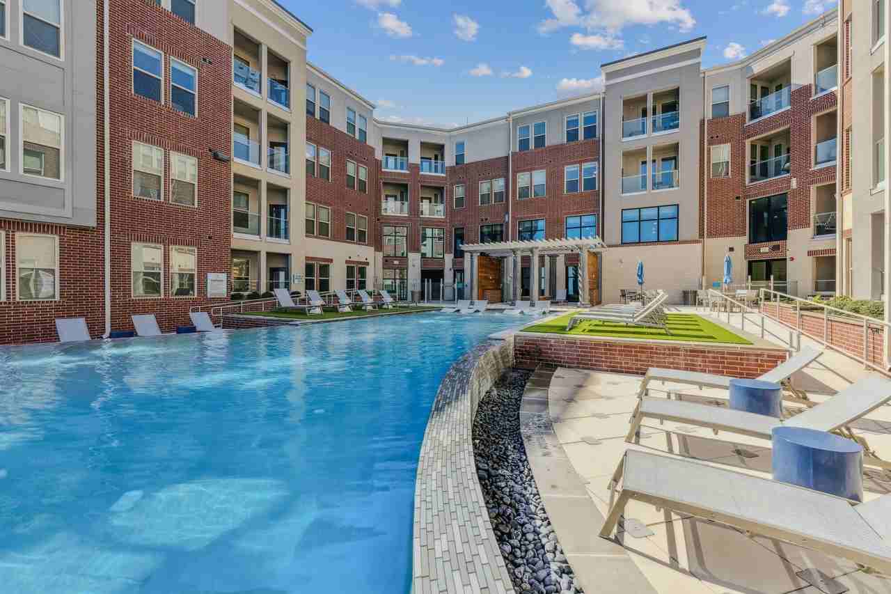 The Alexa Luxury Apartments I & II - Photo 4 of 27