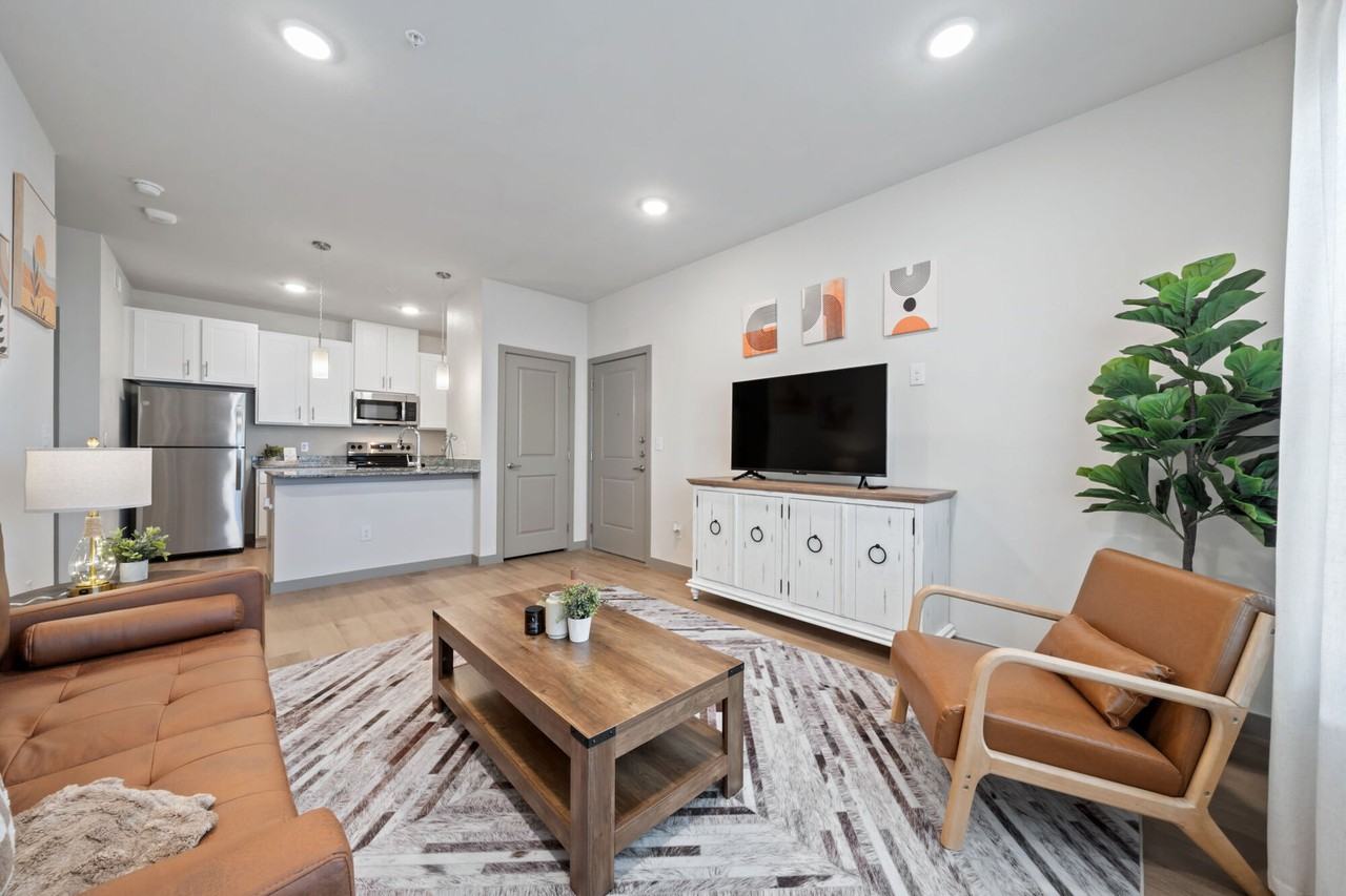 Woodview - Photo 6 of 45