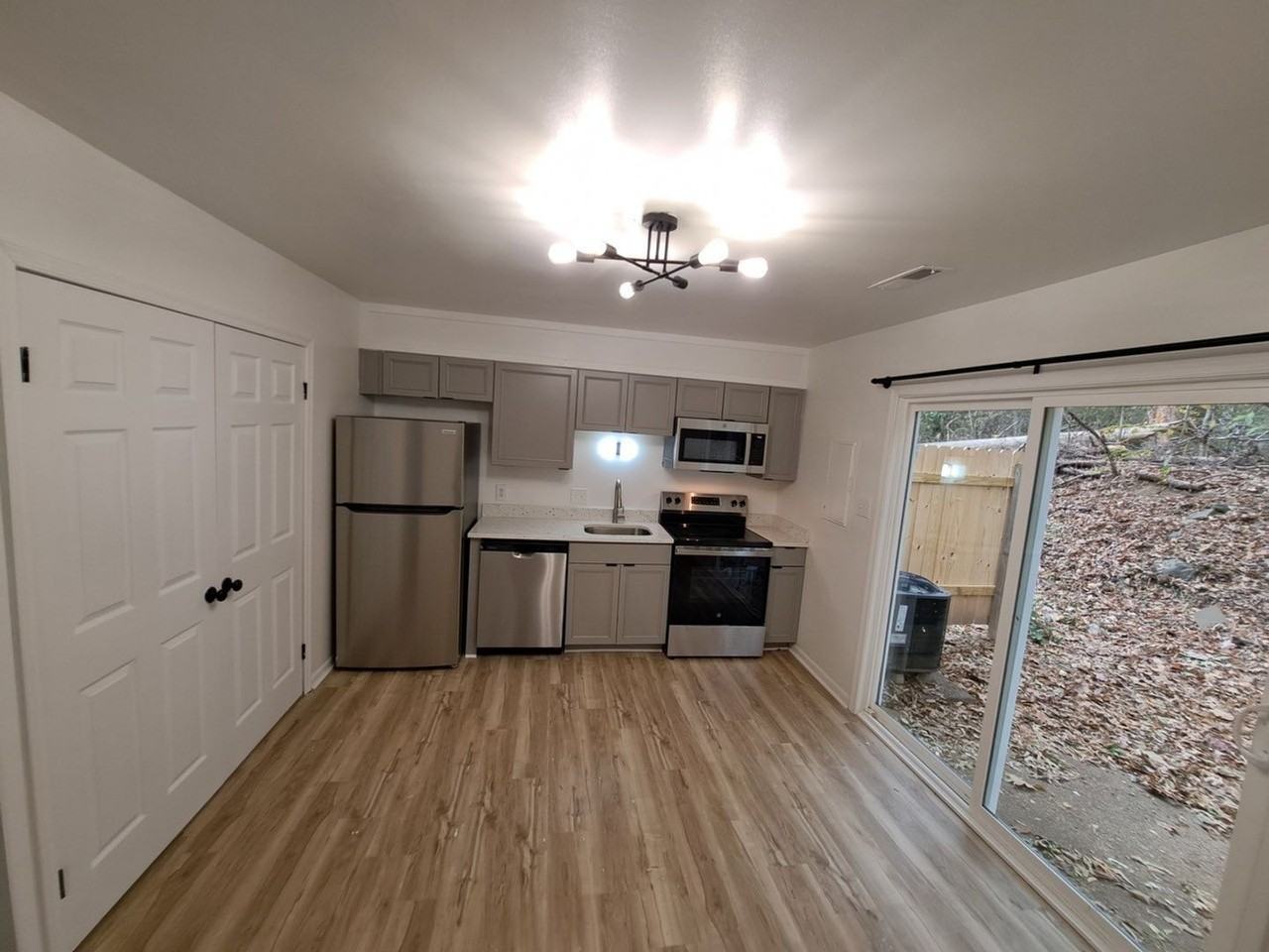 2768 Gatewood Circle - Photo 2 of 13