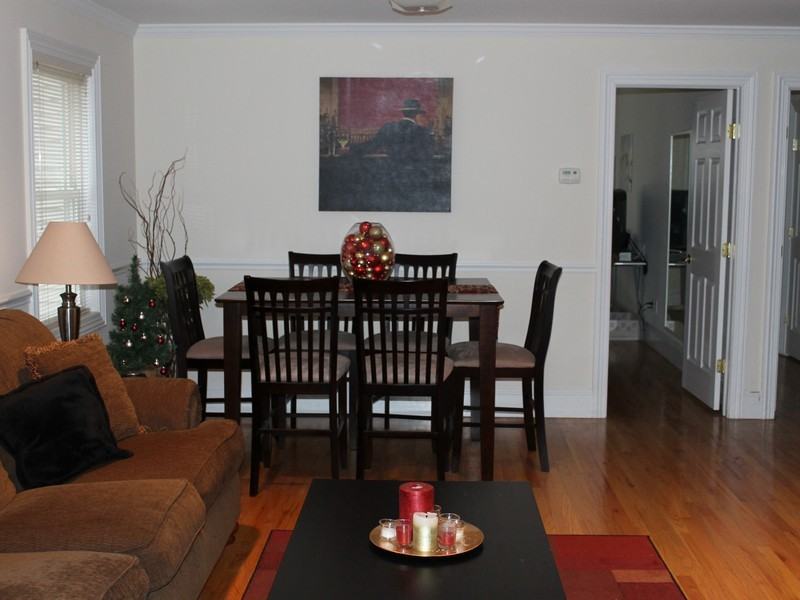 53 Dunwood Rd #2-2-2 - Photo 2 of 5