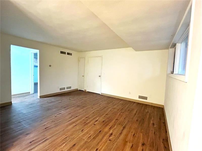 94 View St #5 - Photo 2 of 12