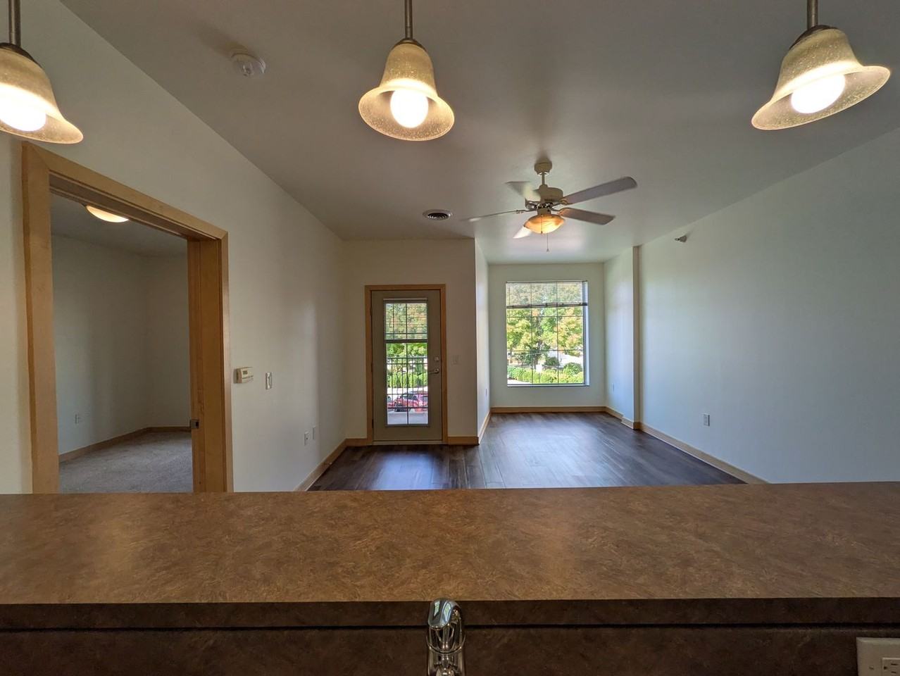 351 Cannery Square - Photo 2 of 29