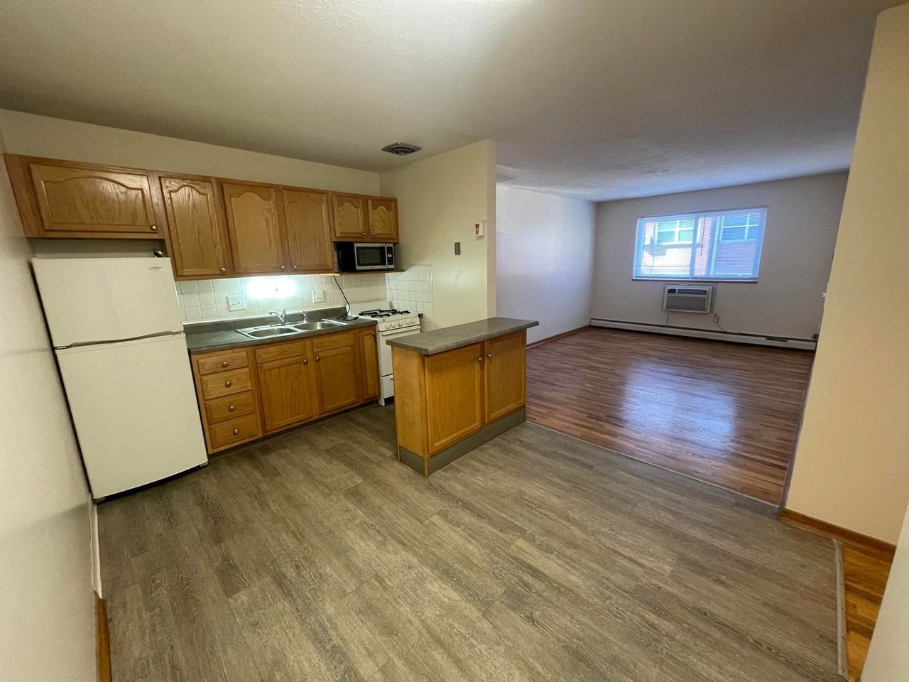 1400 King Ave.   PAV - Photo 2 of 50