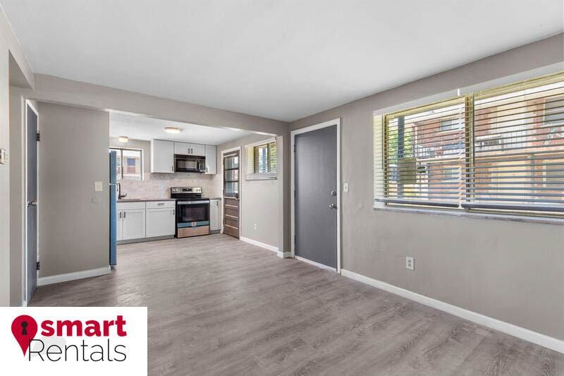 479 South Holmes Avenue - Photo 2 of 12