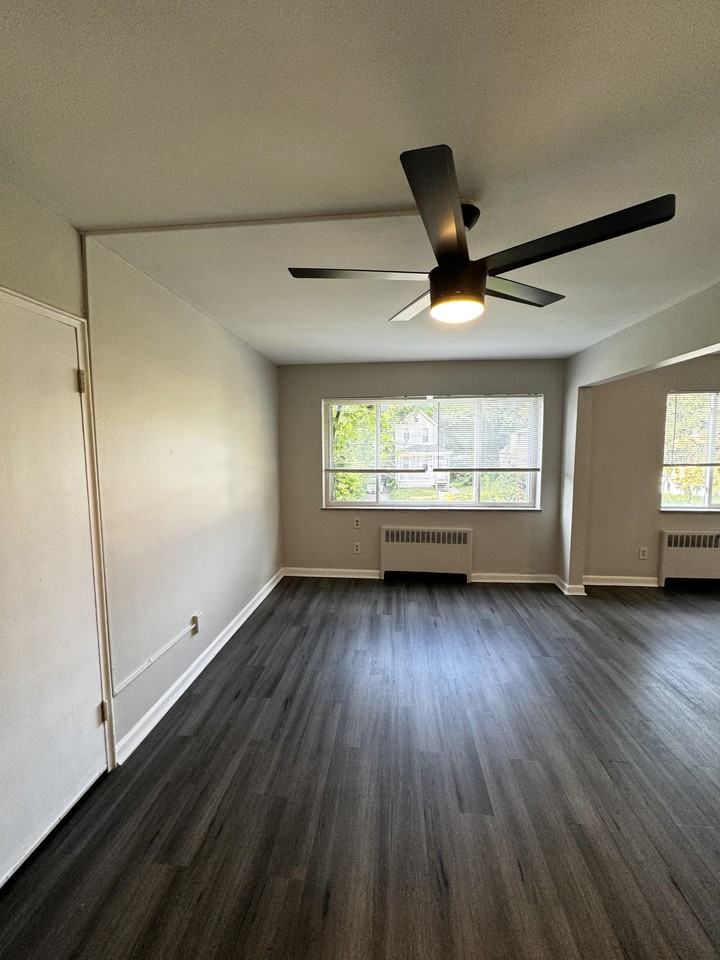 OH_AM_697-701 Greenwood Avenue - Photo 2 of 6