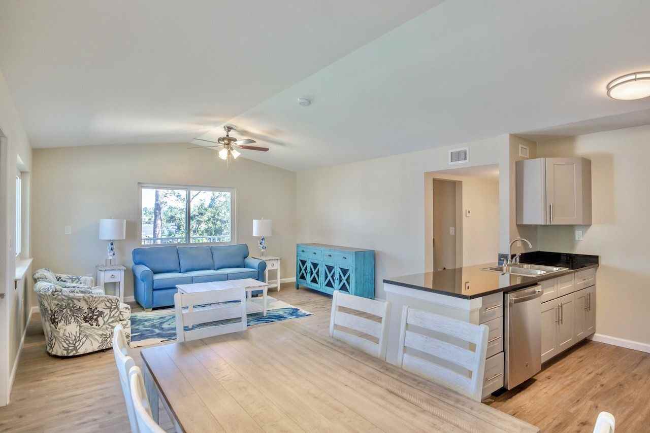 240 Harmon Avenue - Photo 2 of 29