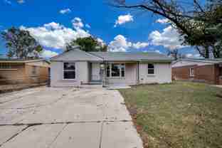 1222 E Del Mar St - Photo 1 of 1