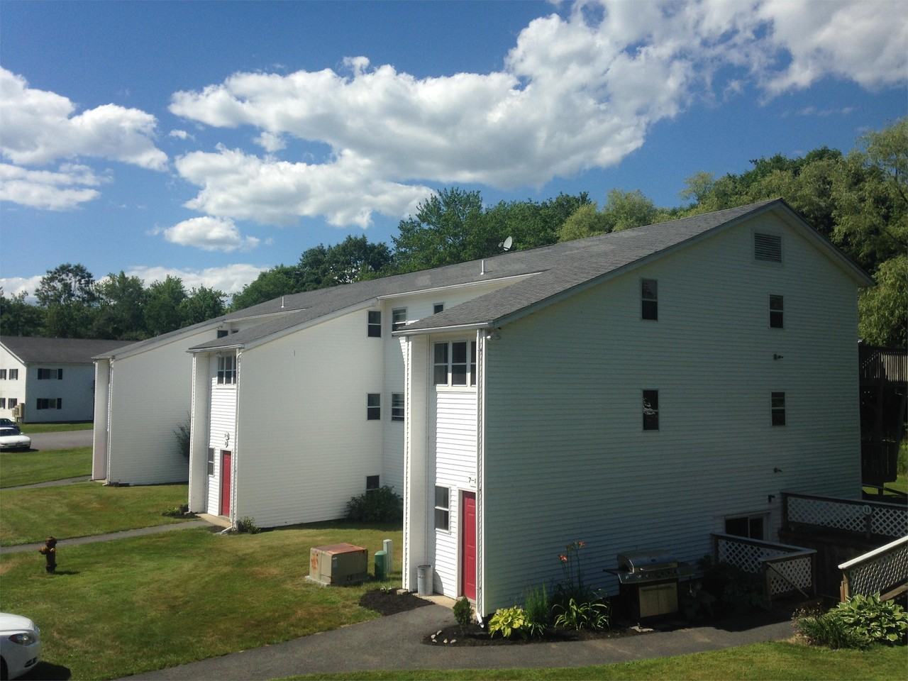669 Lisbon St - Photo 2 of 9