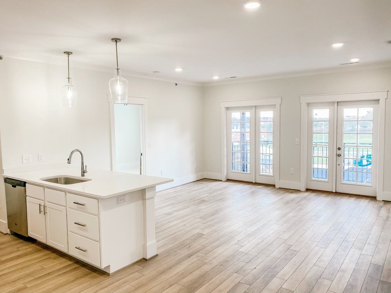 15 East 2nd Ave - Photo 2 of 11